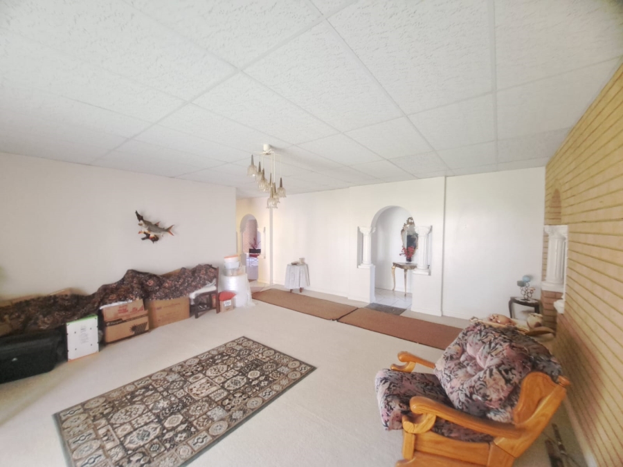 4 Bedroom Property for Sale in Protea Park North West